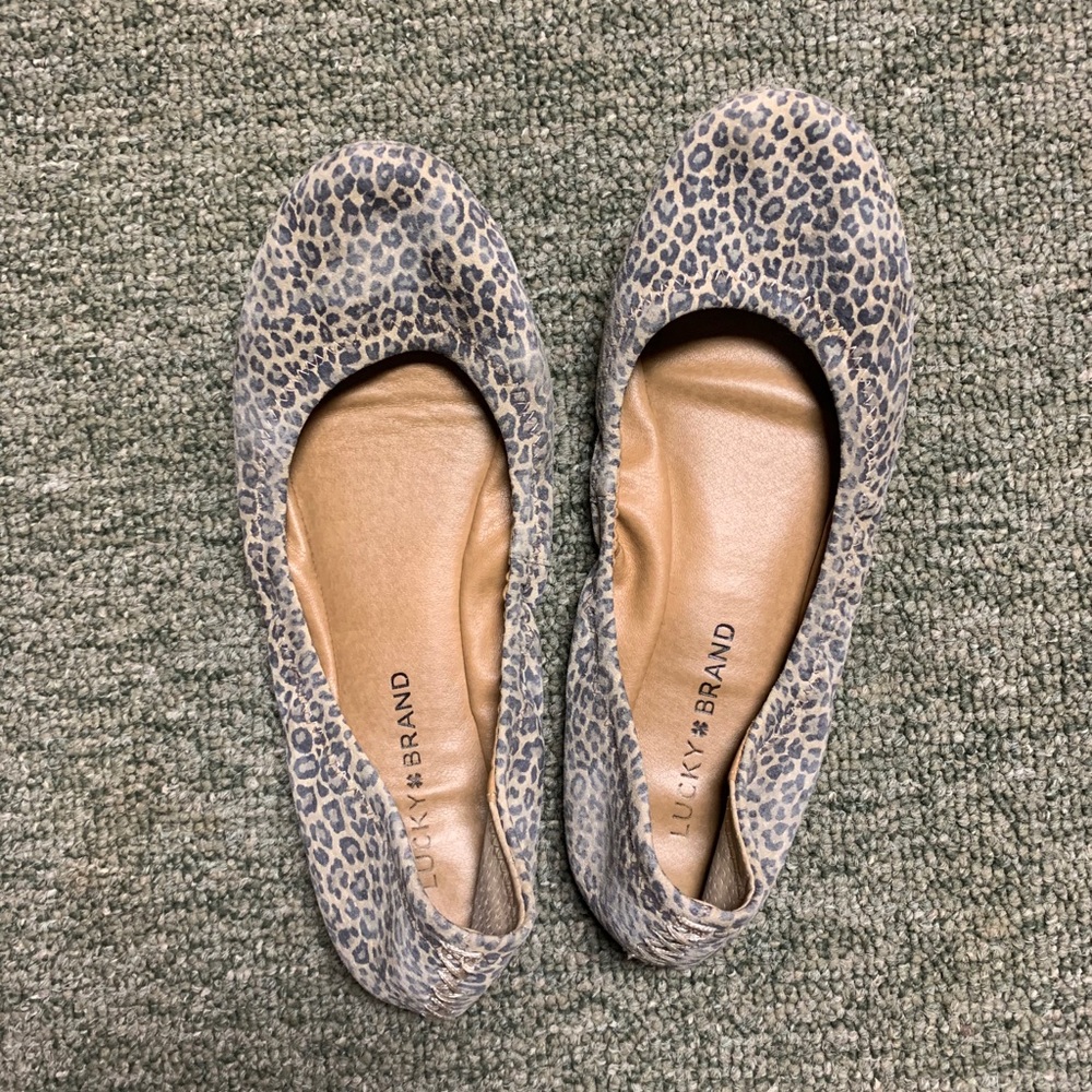 Lucky brand flats